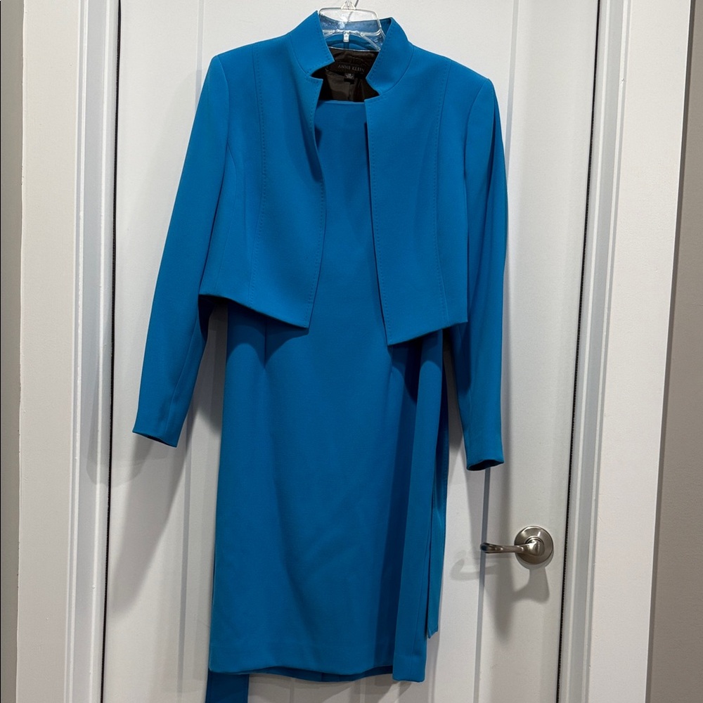 Elegant Blue Women's Dress with Jacket. Anne Klein